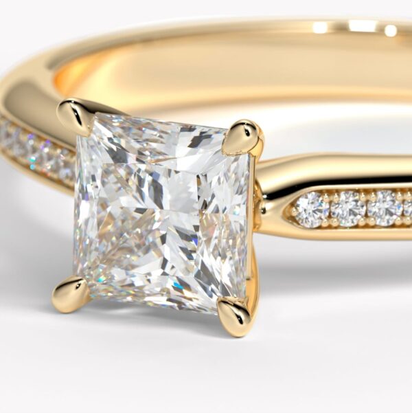 förlovningsring prinsesslipad diamant