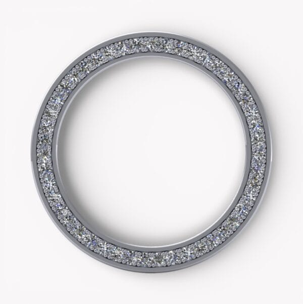 Alliansring med diamanter på sidan