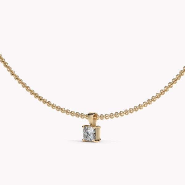 Hängsmycke prinsesslipad diamant